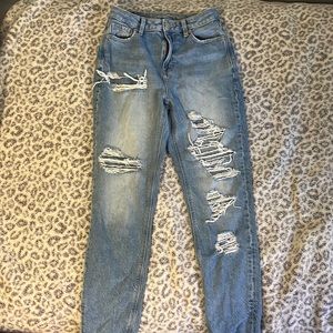 AE light washed mom jeans